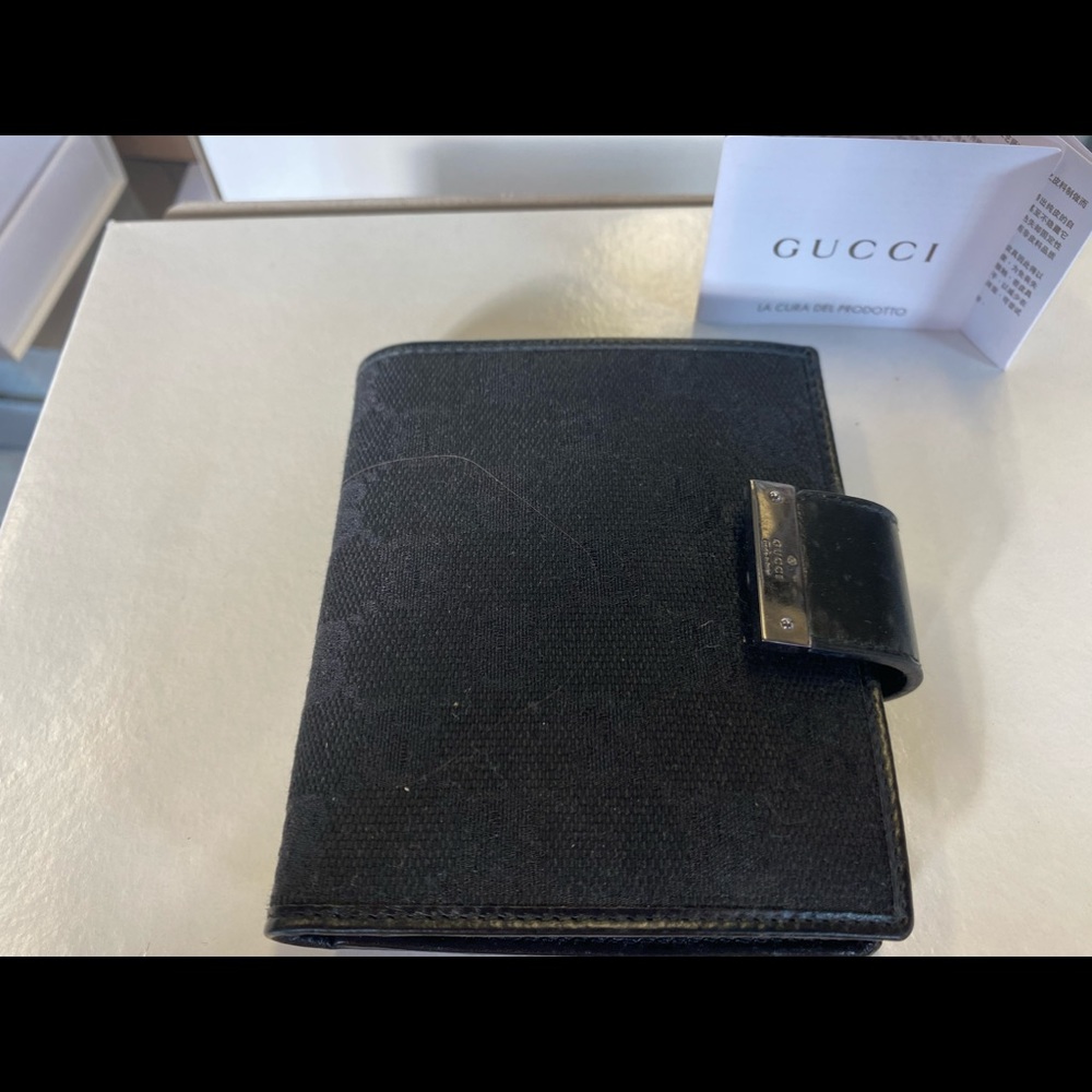 Gucci Authentic wallet❤️ NWT